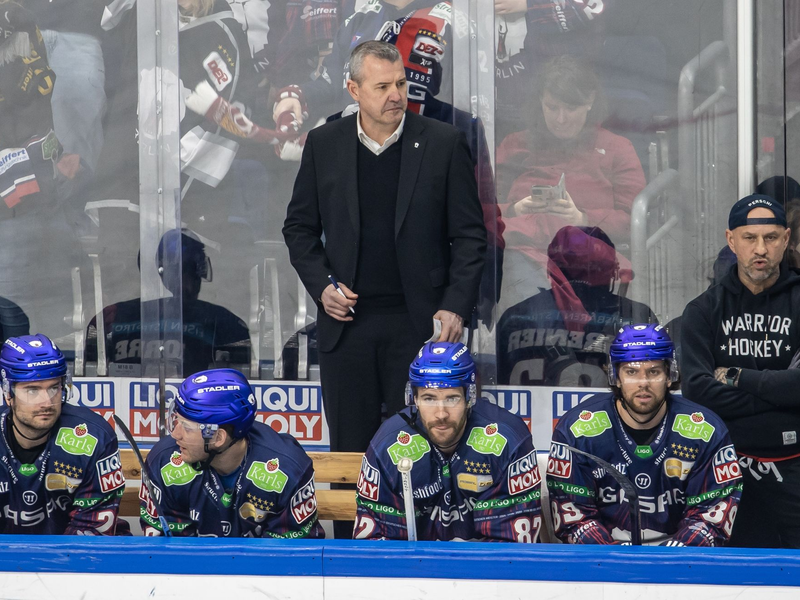 Die Eisbären Berlin feierten den dritten Sieg der Halbfinalserie. - Foto: Andreas Gora/dpa