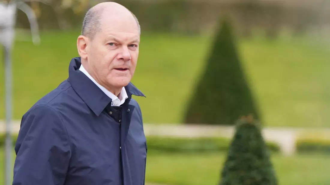 In Brandenburg an der Havel stellte sich Bundeskanzler Olaf Scholz den Fragen von Bürgerinnen und Bürgern. - Bild: Soeren Stache/dpa