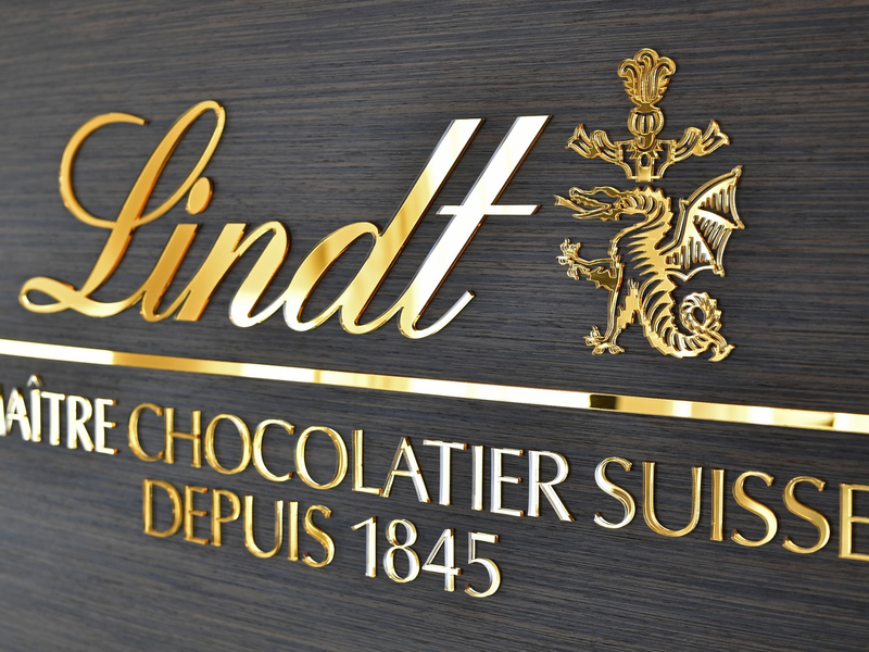Lindt & Sprüngli setzt auf Neukreationen (Archivbild) - Foto: Walter Bieri/KEYSTONE/dpa