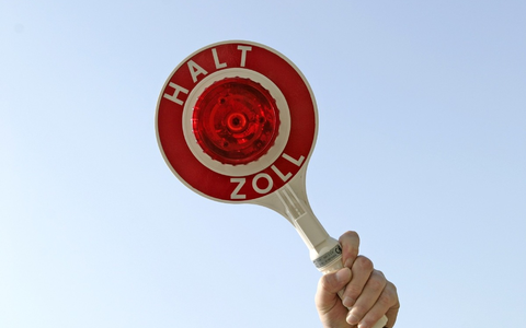 HZA-MD: Bekämpfung von Schwarzarbeit und Rauschgiftkriminalität / Hauptzollamt Magdeburg zeigt Präsenz beim HIVE Festival - Foto: presseportal.de HZA-MD: Bekämpfung von Schwarzarbeit und Rauschgiftkriminalität / Hauptzollamt Magdeburg zeigt Präsenz beim HIVE Festival - Foto: presseportal.de