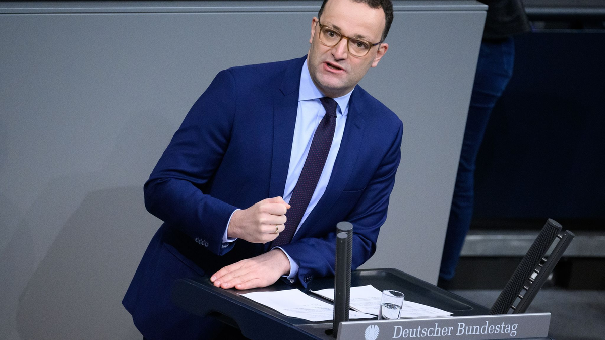 Spahn beklagt ungleiche Vermögensverteilung. (Archivbild) - Foto: Bernd von Jutrczenka/dpa