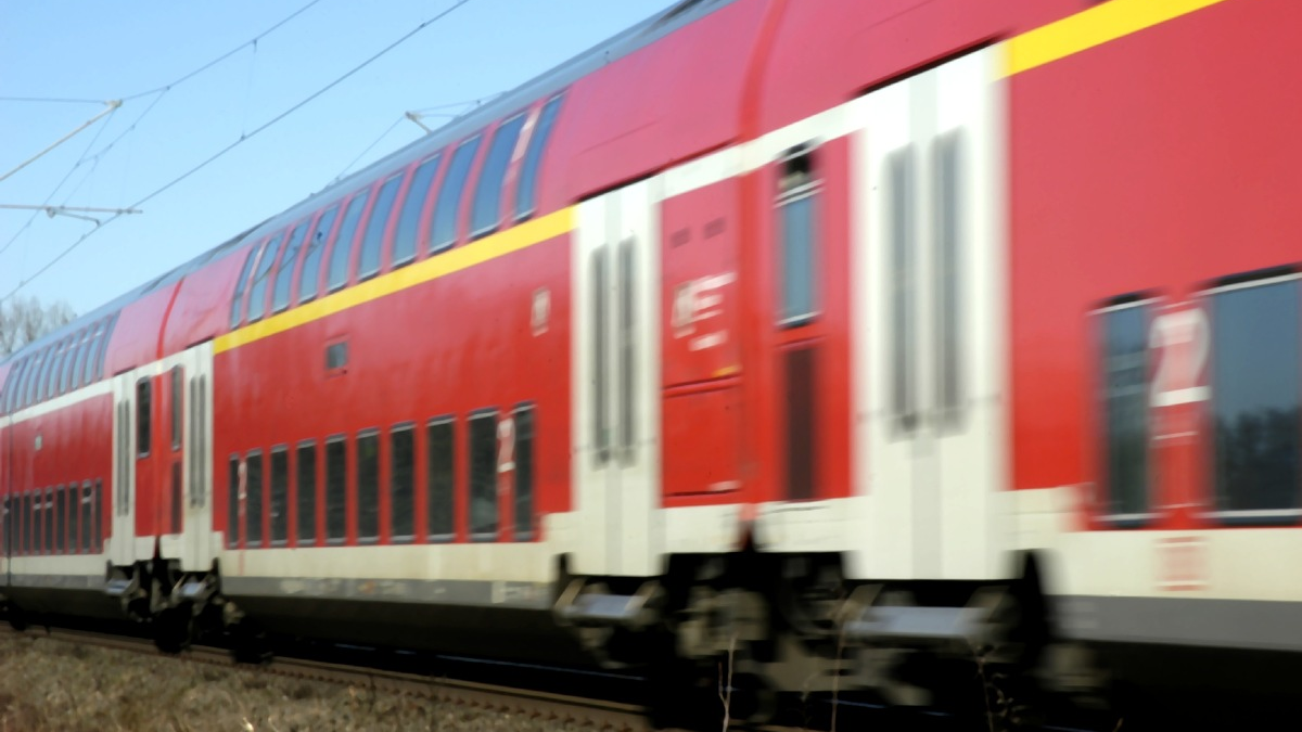 BPOL-KL: Folgemeldung: Bahnbetriebsunfall am HBF Worms - Foto: presseportal.de