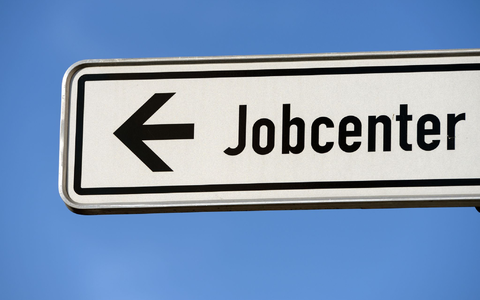 Der Bundesrechnungshof sieht Mängel bei der Betreuung ukrainischer Geflüchteter durch Jobcenter. (Symbolbild) - Foto: Ralf Hirschberger/dpa-Zentralbild/dpa Der Bundesrechnungshof sieht Mängel bei der Betreuung ukrainischer Geflüchteter durch Jobcenter. (Symbolbild) - Foto: Ralf Hirschberger/dpa-Zentralbild/dpa