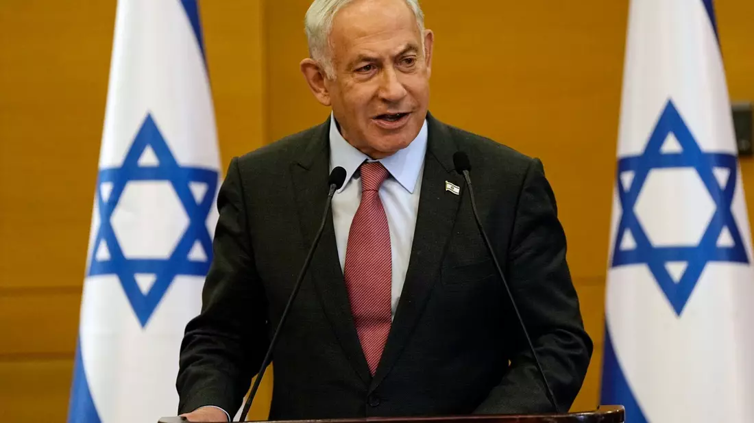 Der israelische Ministerpräsident Benjamin Netanjahu bleibt bei seiner Einschätzung, der Vorschlag der Hamas für eine Waffenruhe im Gaza-Krieg sei «unrealistisch». - Bild: Ohad Zwigenberg/AP/dpa