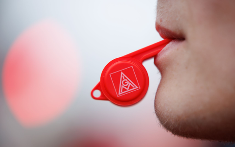 Wie steht die IG Metall zu einer Vier-Tage-Woche? - Foto: Friso Gentsch/dpa