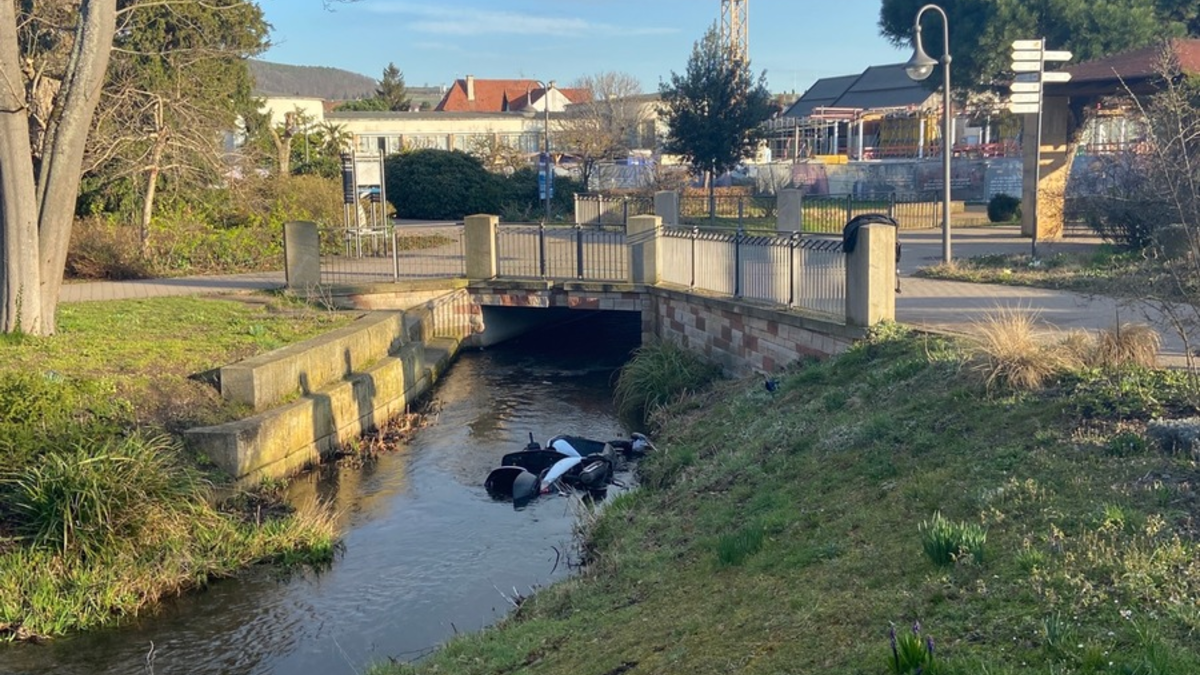 POL-PIKUS: Unfallflucht - Foto: presseportal.de