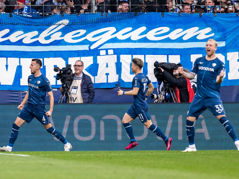 Viel Frust bei RB Leipzig: Trainer Marco Rose findet nach dem 3:3 in Bochum klare Worte. - Foto: David Inderlied/dpa