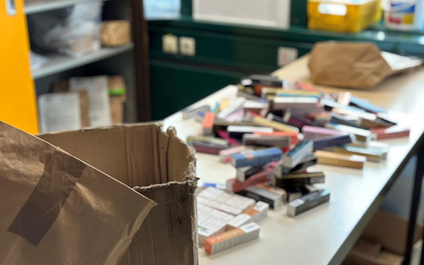 HZA-S: Plagiate im Postpaket - Foto: presseportal.de