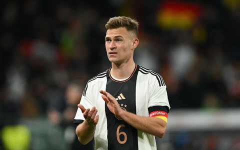 Joshua Kimmich bleibt für Bundestrainer Julian Nagelsmann enorm wichtig.  - Foto: Arne Dedert/dpa