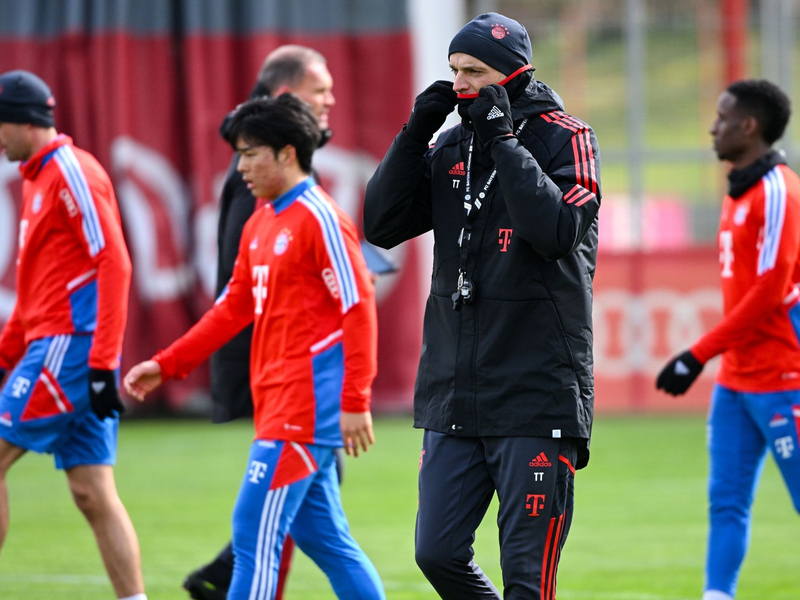 Bayern-Trainer Thomas Tuchel bei der Pressekonferenz vor dem Spiel gegen Lazio Rom. - Foto: Sven Hoppe/dpa