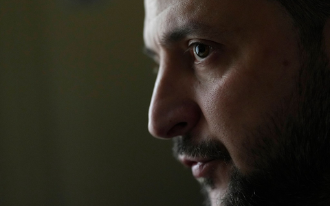 Der ukrainische Präsident Wolodymyr Selenskyj will per Videoschalte zum US-Senat sprechen. - Foto: Efrem Lukatsky/AP