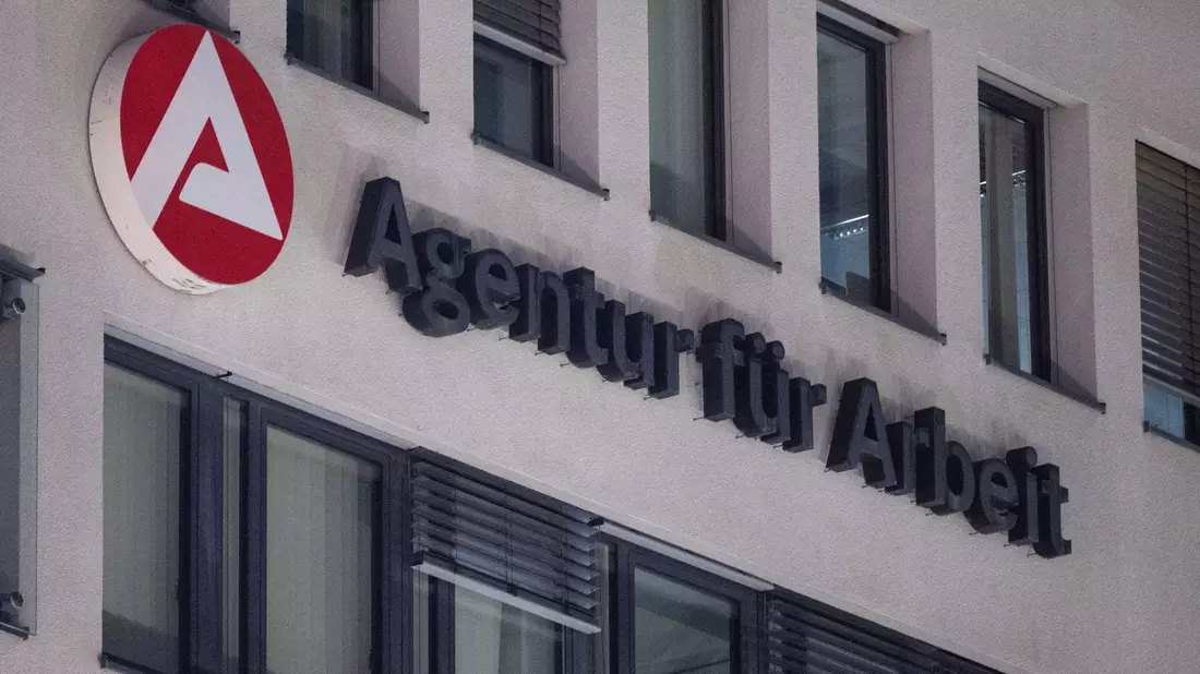 Die Arbeitslosenquote liegt bei 6,0 Prozent. - Bild: Marijan Murat/dpa