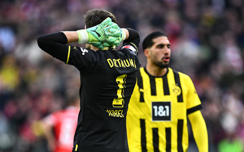 Wird dem BVB gegen die Bayern fehlen: Torwart Gregor Kobel. - Foto: Tom Weller/dpa