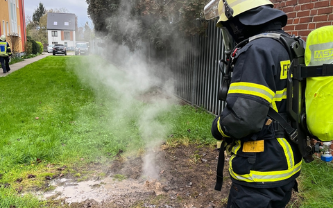 POL-UL: (UL) Dornstadt - Neuwertige Fliesen illegal entsorgt / Bei Ermittlungen zu einer Müllablagerung bei Dornstadt hofft die Polizei auf Zeugenhinweise. - Foto: presseportal.de