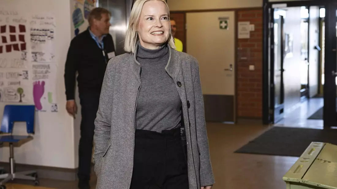 Riikka Purra hat im Jahr 2008 eine Reihe von rassistischen Kommentaren geschrieben. - Bild: Roni Rekomaa/Lehtikuva/dpa