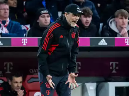 Thomas Tuchel und der FC Bayern München möchten eine Reaktiona auf das Pokal-Aus zeigen. - Foto: Tom Weller/dpa
