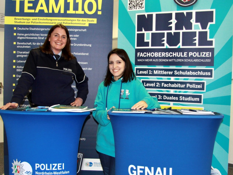 POL-ME: Komm ins Team 110: Infostand bei Berufsmesse der Arbeitsagentur - Mettmann - 2410092 - Foto: presseportal.de