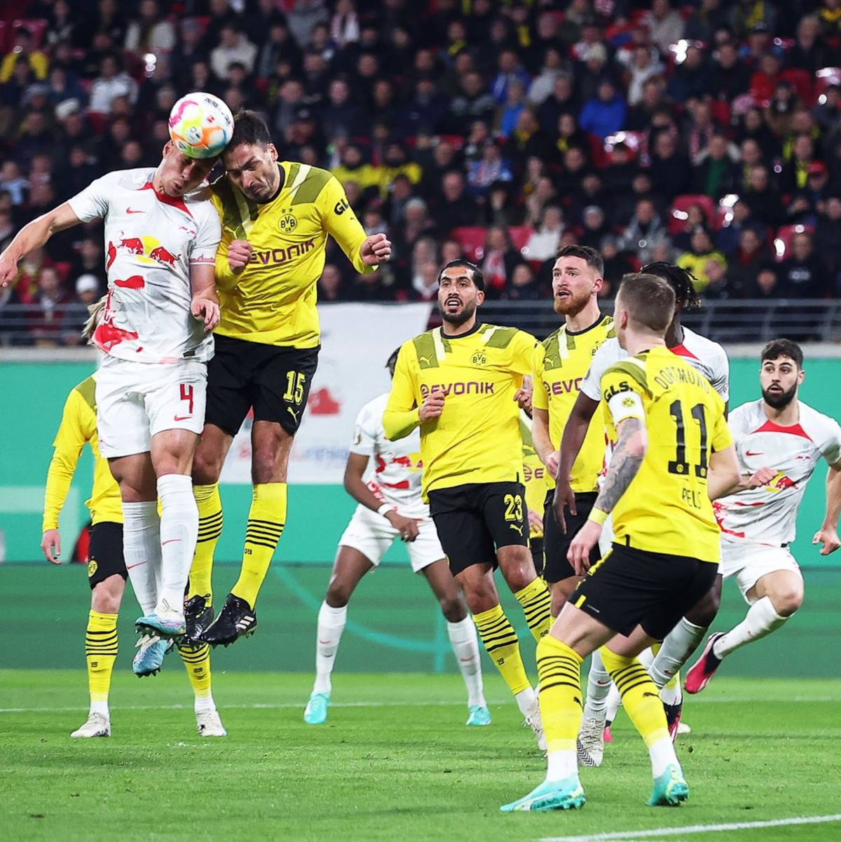 Altbekannte Bilder: Der BVB muss in der Bundesliga die nächste Niederlage verkraften. - Foto: Jan Woitas/dpa