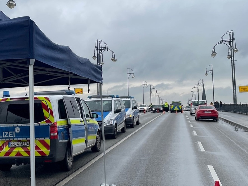 POL-HI: Polizei überprüft Fahrtüchtigkeit im Rahmen stationärer Kontrollen - Foto: presseportal.de