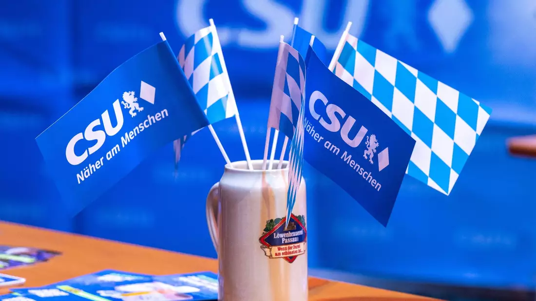In Kloster Seeon findet die Winterklausur der CSU-Bundestagsabgeordneten statt. - Bild: Peter Kneffel/dpa