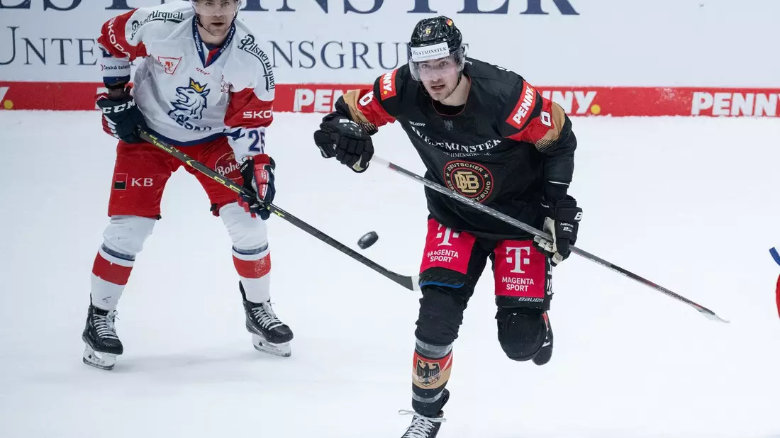 Die deutschen Hockey-Frauen stehen im Finale der Hallen-EM. - Bild: Sebastian Christoph Gollnow/dpa