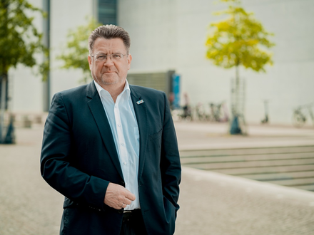 Stephan Brandner: Strafmündigkeit auf 12 Jahre senken - Foto: presseportal.de