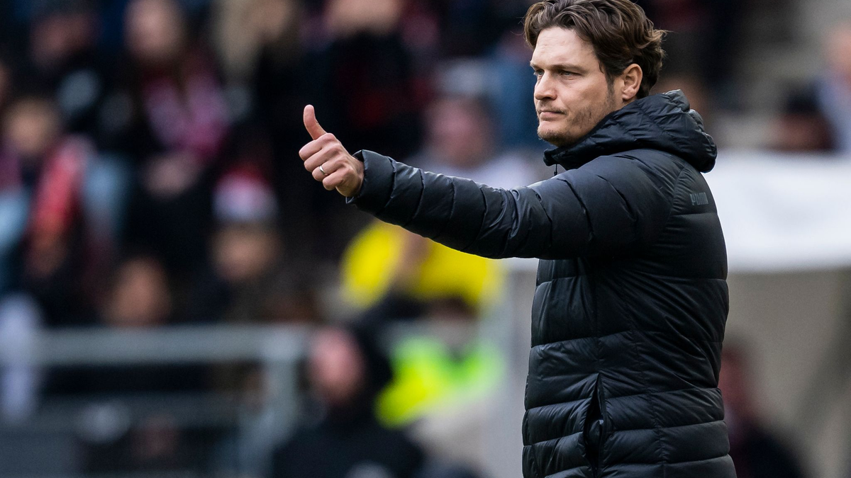 Die BVB-Vereinsführung steht weiter zu Trainer Edin Terzic. - Foto: Tom Weller/dpa