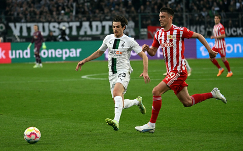 Große Bedeutung, geringe Klasse: Im Abstiegskampf teilen sich Gladbach und Union Berlin die Punkte. - Foto: Federico Gambarini/dpa