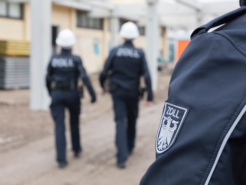 HZA-KO: Bundesweite Schwerpunktprüfung gegen Schwarzarbeit Koblenzer Zoll nimmt Baubranche ins Visier - Foto: presseportal.de