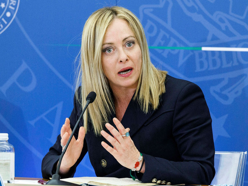 Das Regierungslager von Italiens Ministerpräsidentin Giorgia Meloni lehnt die Ratifizierung der Brüsseler Pläne ab. - Foto: Roberto Monaldo/LaPresse/AP/dpa