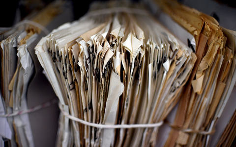 Millionen von Akten der ehemaligen DDR-Staatssicherheit wurden gesichert. (Archivbild) - Foto: Britta Pedersen/dpa-Zentralbild/dpa