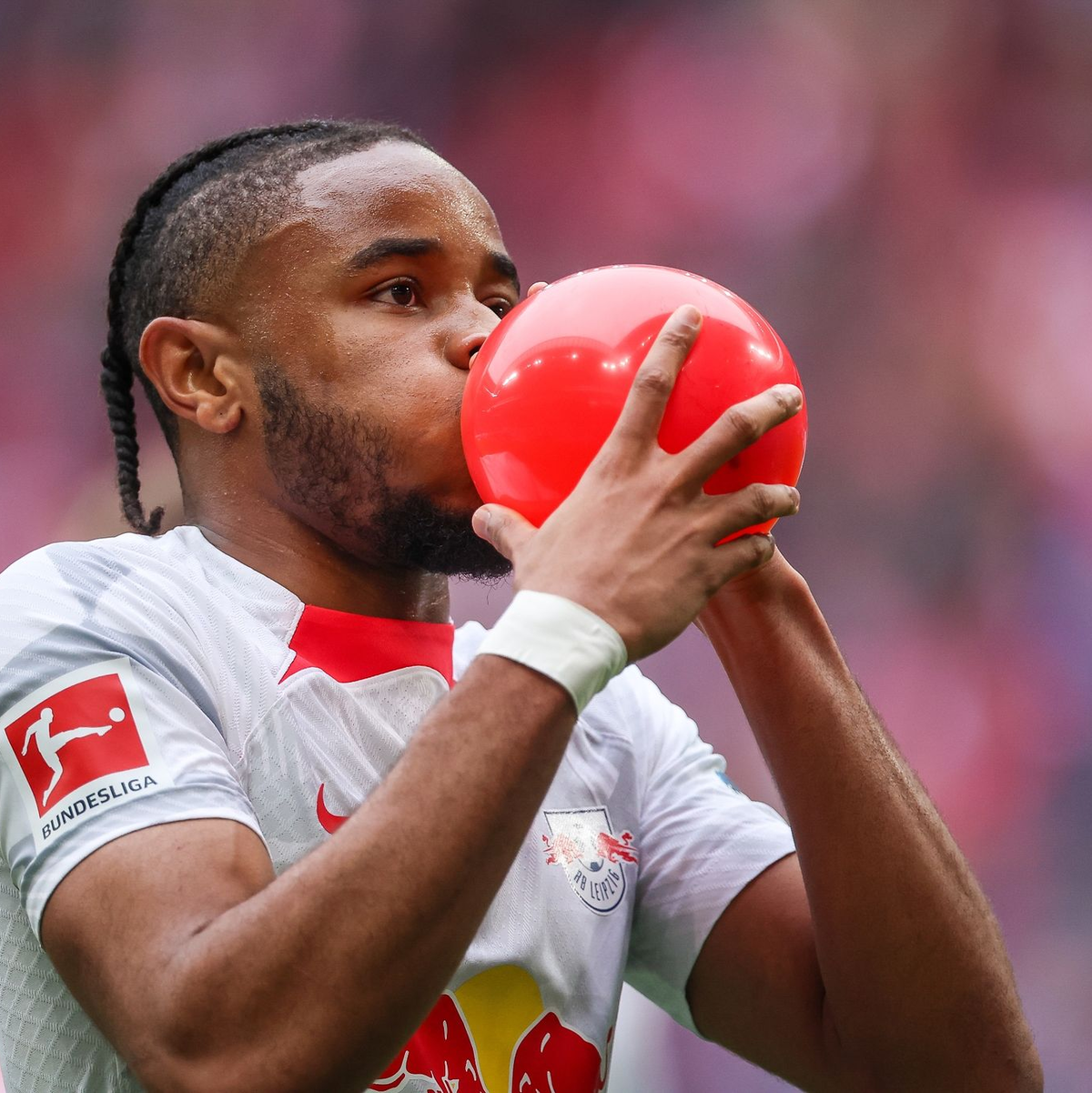 Der von Hoffenheim zum FC Bayern wechselnde Youngster Tom Bischof zählt erstmals zum DFB-Kader. - Foto: Jan Woitas/dpa