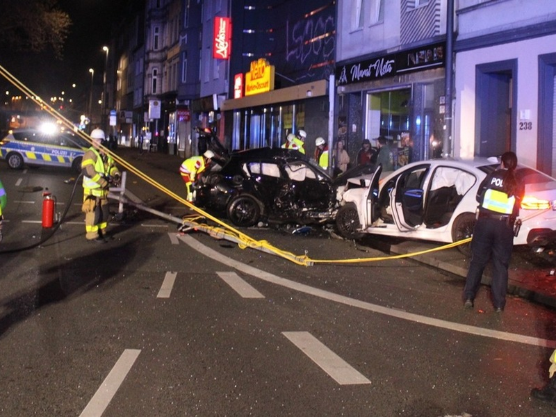 POL-BO: Verbotenes Kraftfahrzeugrennen in Bochum - Foto: presseportal.de