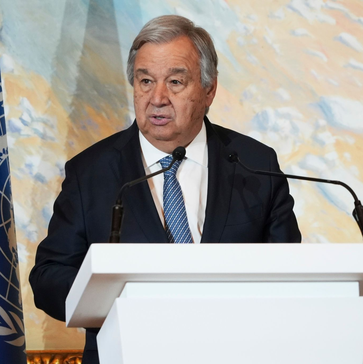 UN-Generalsekretär António Guterres fordert die sofortige Freilassung der entführten Kinder. - Foto: Lujain Jo/AP/dpa