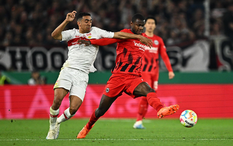 Wechselt wohl von Eintracht Frankfurt zu Manchester City: Omar Marmoush. - Foto: Tom Weller/dpa