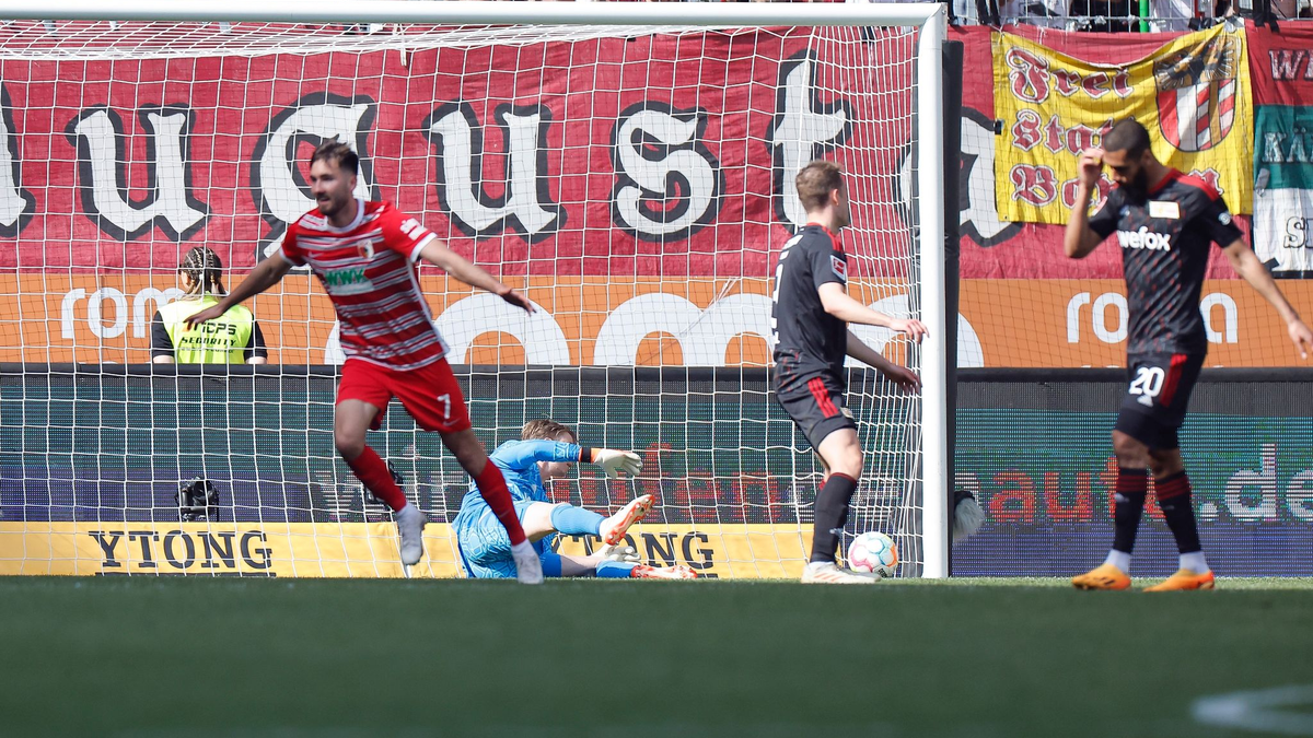 Phillip Tietz jubelt nach seinem Tor. - Foto: Daniel Löb/dpa