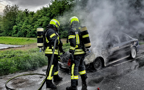 HZA-BI: Erstmalige Blutspende-Aktion beim Hauptzollamt Bielefeld mit starkem Ergebnis/82 Zoll-Beschäftigte spenden 34 Liter Blut - 41 Erstspender - Foto: presseportal.de HZA-BI: Erstmalige Blutspende-Aktion beim Hauptzollamt Bielefeld mit starkem Ergebnis/82 Zoll-Beschäftigte spenden 34 Liter Blut - 41 Erstspender - Foto: presseportal.de