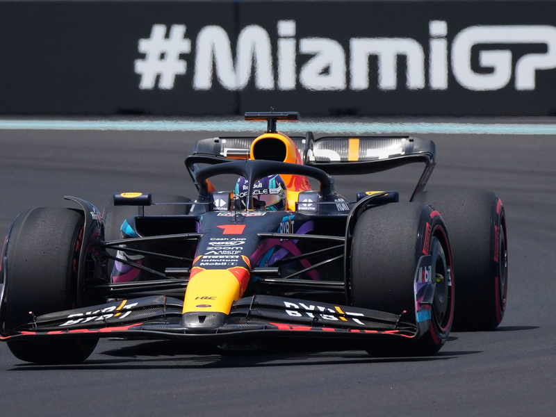 Red-Bull-Pilot Max Verstappen baute seinen Vorsprung im WM-Klassement weiter aus. - Foto: Rebecca Blackwell/AP/dpa