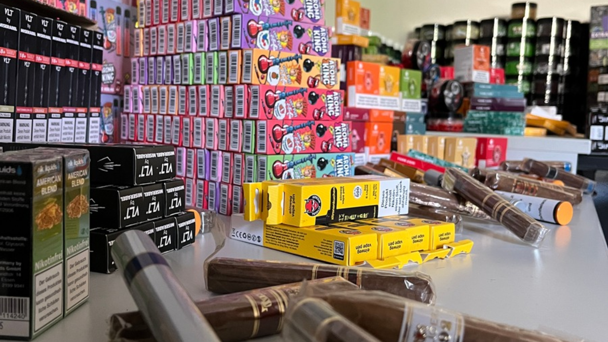 HZA-S: Jahresbericht Hauptzollamt Stuttgart 2023 / Neuer Rekord bei den Einnahmen - Foto: presseportal.de