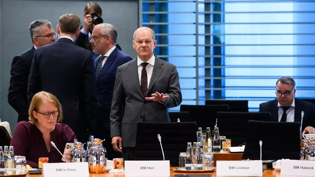 Beim Bund-Länder-Gipfel im Bundeskanzleramt standen zahlreiche Themen auf der Agenda. - Bild: Bernd von Jutrczenka/dpa