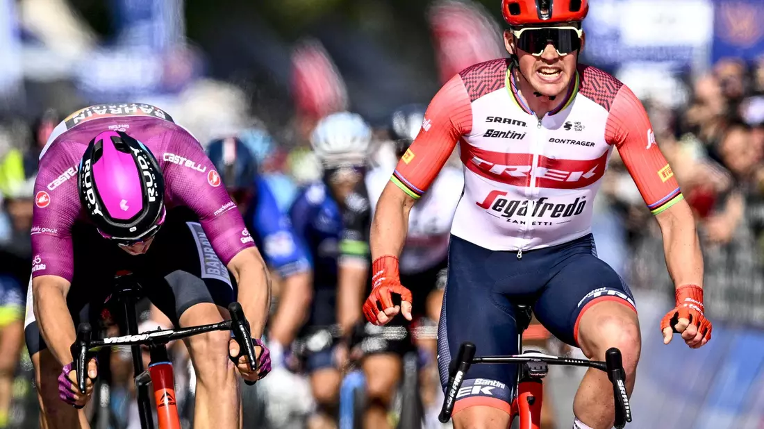 Das Radsport-Team Trek-Segafredo heißt künftig Lidl-Trek. - Bild: Jasper Jacobs/Belga/dpa