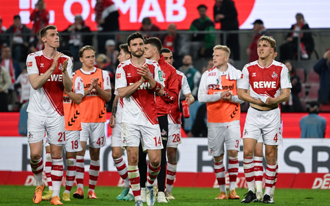 Im Tabellenkeller bleibt es bis zum Saisonende spannend - vor allem dank der Kölner Stehaufmännchen. - Foto: Federico Gambarini/dpa