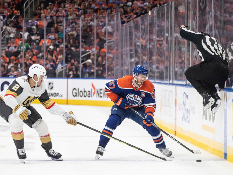 Blieb zum erst zweiten Mal in den Playoffs dieser Saison ohne Torbeteiligung: Leon Draisaitl (l). - Foto: Jason Franson/The Canadian Press via AP/dpa