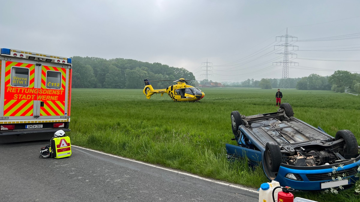 FW Alpen: Führungswechsel bei der Feuerwehr Alpen - Einheit Veen Daniel Baltes ist jetzt Einheitsführer - Foto: presseportal.de