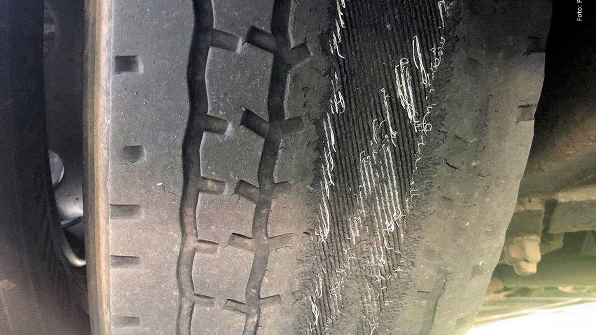 POL-PPWP: Schwerverkehr ins Visier genommen - Foto: presseportal.de