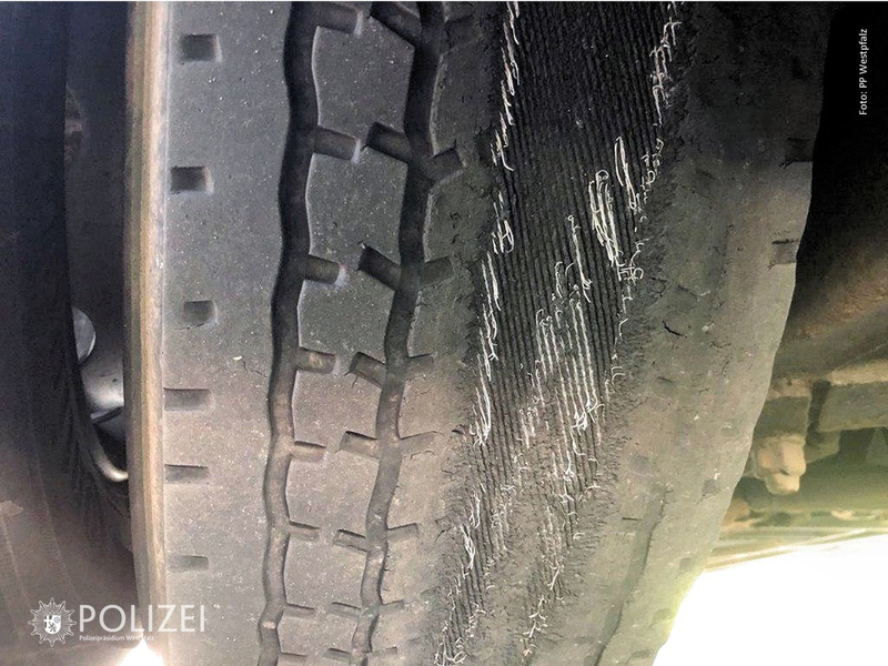 POL-PPWP: Schwerverkehr ins Visier genommen - Foto: presseportal.de