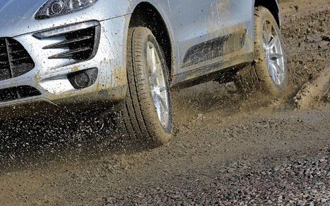 Der Allradanteil unter den Neuzulassungen ist das dritte Jahr in Folge leicht gefallen.  - Foto: Jan Woitas/dpa-Zentralbild/dpa