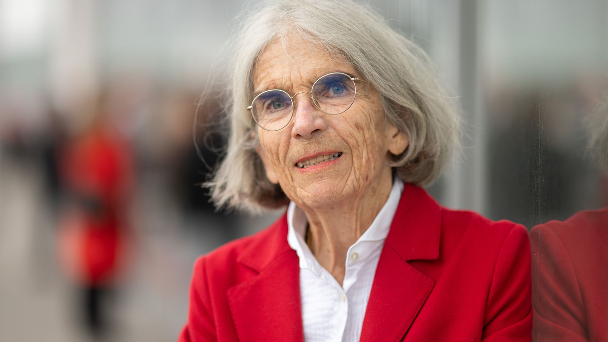 Donna Leon auf der Frankfurter Buchmesse. - Foto: Sebastian Christoph Gollnow/dpa