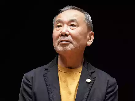 Bestsellerautor Haruki Murakami gehört seit Jahren zu den Anwärtern auf den Literaturnobelpreis. - Foto: Eugene Hoshiko/AP/dpa