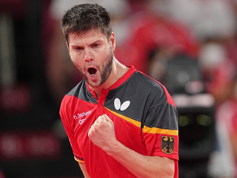 Dimitrij Ovtcharov sicherte gemeinsam mit Patrick Franziska die erste WM-Medaille. - Foto: Michael Kappeler/dpa